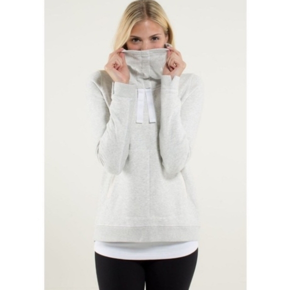 Lululemon Athletica Avenue Pullover Size 4 - Picture 3 of 10